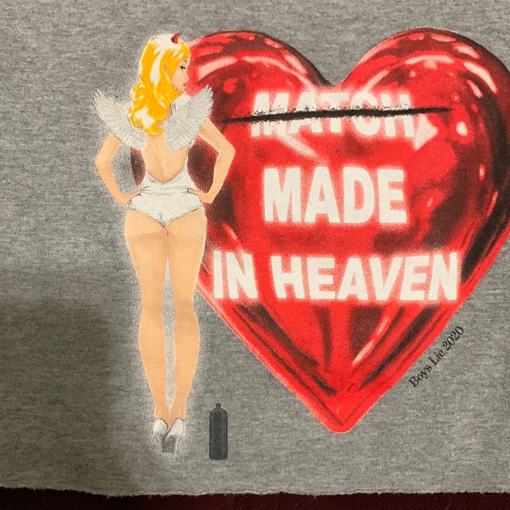 Boys lie Match Made in Heaven size Medium